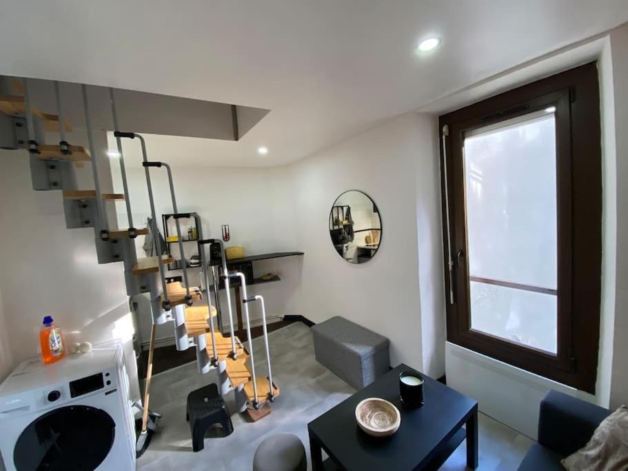 Petit Duplex Cocooning Apartment Ferel Exterior photo